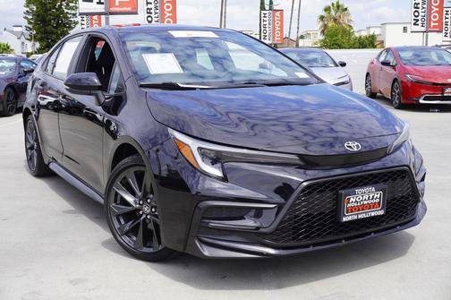 Midnight Black Metallic 2024 Toyota Corolla SE