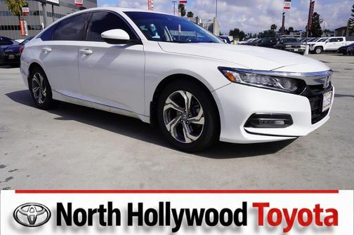 Platinum White Pearl 2018 Honda Accord EX
