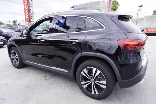 2025 Mercedes-Benz GLA 250 4MATIC