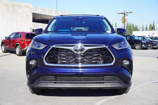 2026 Toyota Highlander Limited