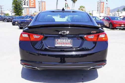 Mosaic Black Metallic 2025 Chevrolet Malibu FWD RS