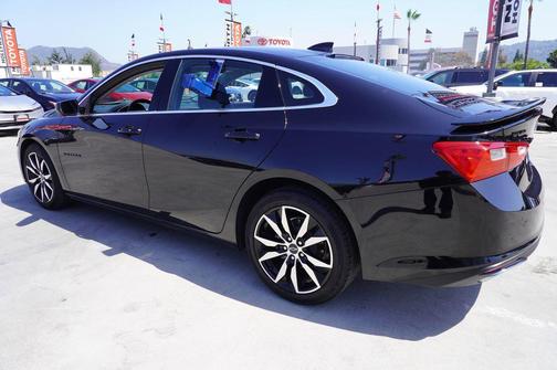 Mosaic Black Metallic 2025 Chevrolet Malibu FWD RS