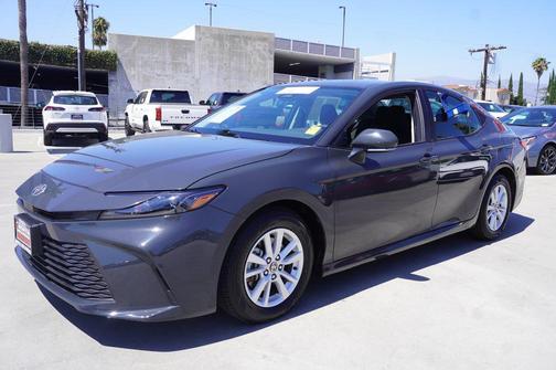 Underground 2025 Toyota Camry LE