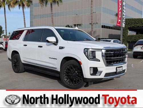 2022 GMC Yukon XL SLT