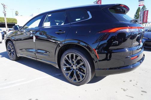 2026 Toyota Crown Signia Limited