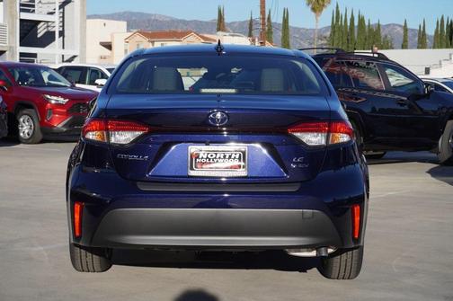 2026 Toyota Corolla Hybrid LE