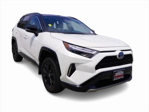 2022 Toyota RAV4 Hybrid SE