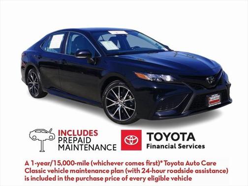 2022 Toyota Camry SE