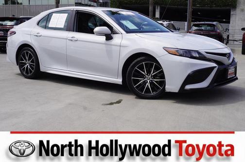 Ice Edge 2024 Toyota Camry SE