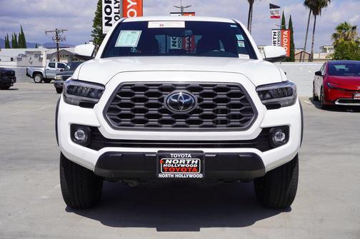Ice Cap 2023 Toyota Tacoma TRD Sport