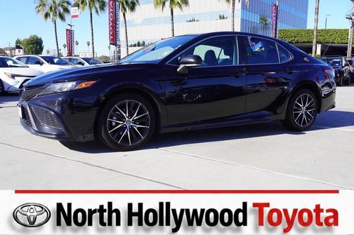 2022 Toyota Camry SE