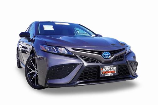 2024 Toyota Camry Hybrid SE