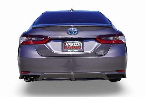 2024 Toyota Camry Hybrid SE