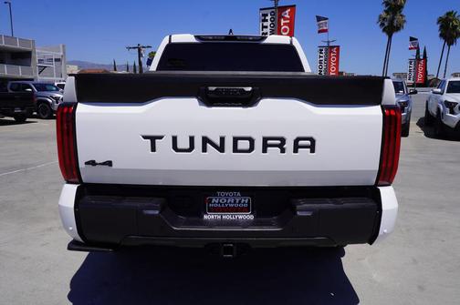 Ice Cap 2024 Toyota Tundra SR5