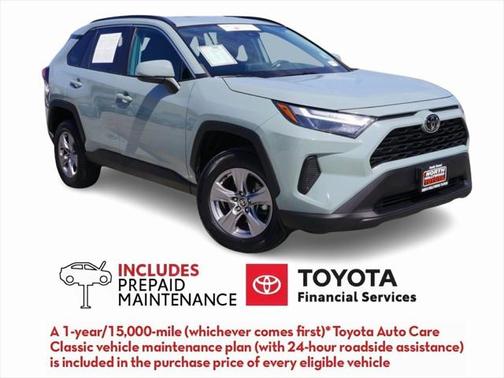 2022 Toyota RAV4 XLE