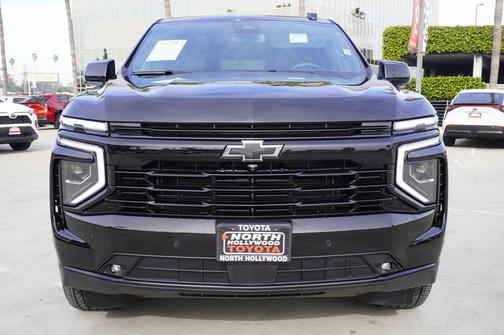 2025 Chevrolet Suburban RST