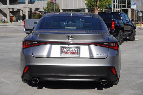 2022 Lexus IS 300 Base