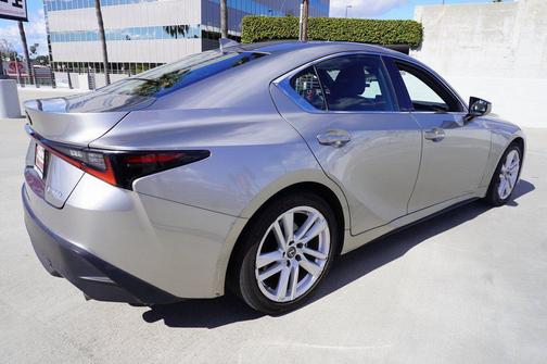 2022 Lexus IS 300 Base