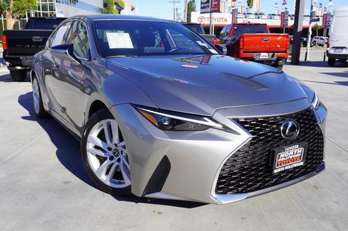 2022 Lexus IS 300 Base