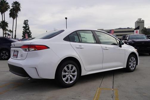 2026 Toyota Corolla Hybrid LE