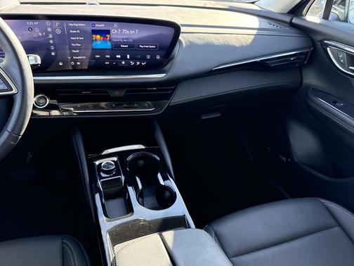 2025 Buick Envision Preferred AWD