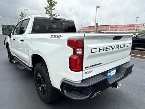 Summit White 2021 Chevrolet Silverado 1500 LT Trail Boss