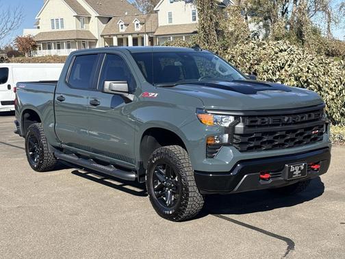 2025 Chevrolet Silverado 1500 Custom Trail Boss