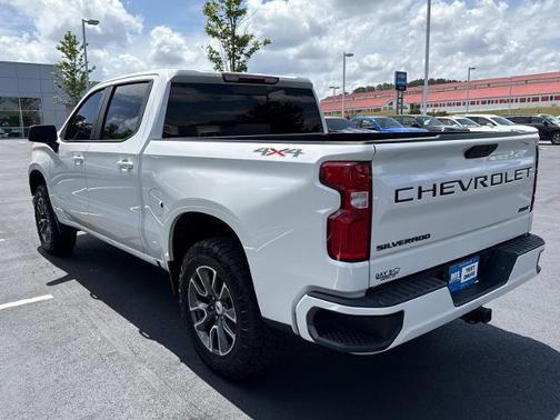 Iridescent Pearl Tricoat 2021 Chevrolet Silverado 1500 RST