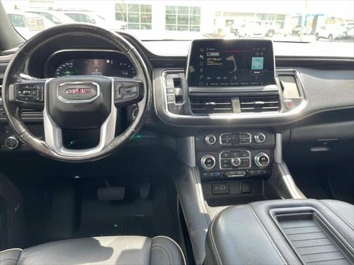 2022 GMC Yukon XL SLT