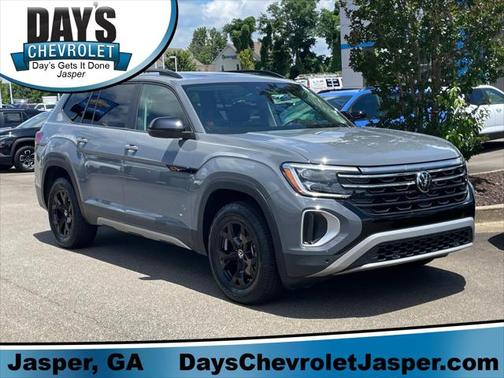 2024 Volkswagen Atlas 2.0T SE w/Technology 4MOTION