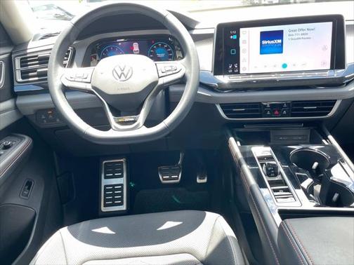 2024 Volkswagen Atlas 2.0T SE w/Technology 4MOTION