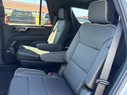 Polar White Tricoat 2027 Chevrolet Tahoe Premier