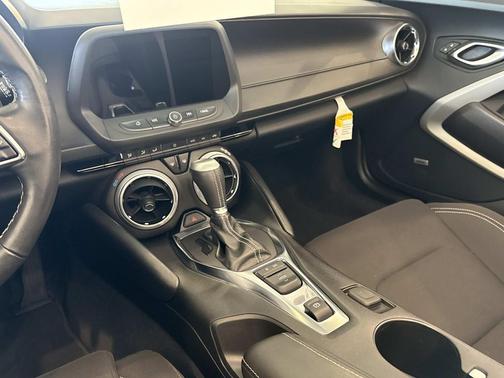 2023 Chevrolet Camaro RWD Convertible LT1