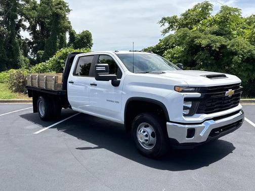 Summit White 2024 Chevrolet Silverado 3500 WT