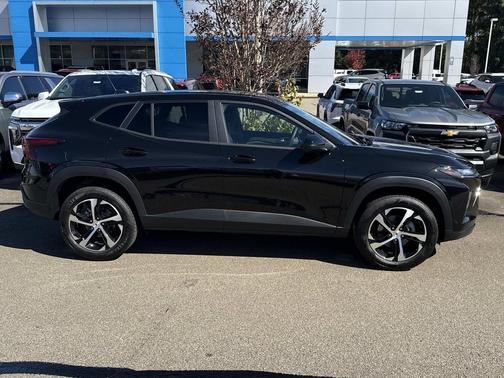 2026 Chevrolet Trax FWD 1RS