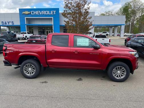 2025 Chevrolet Colorado LT
