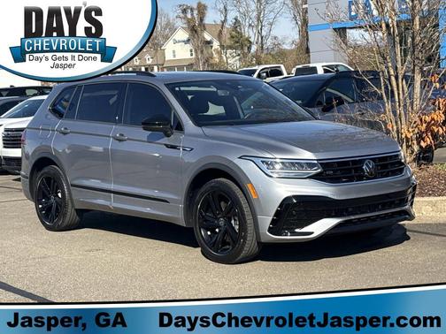 2024 Volkswagen Tiguan 2.0T SE R-Line Black