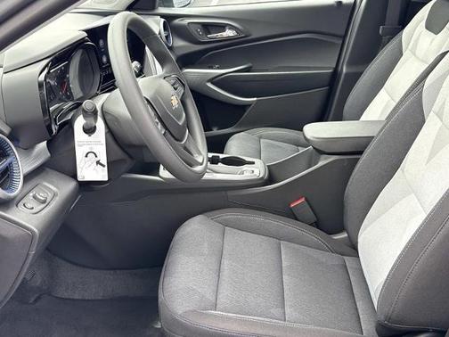 Sterling Gray Metallic 2026 Chevrolet Trax LS