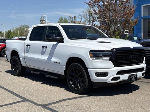 Bright White Clearcoat 2024 RAM 1500 Laramie