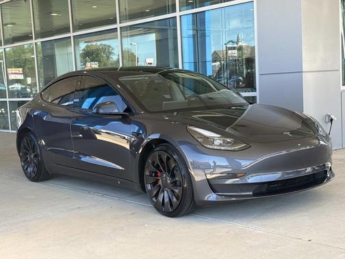 2023 Tesla Model 3 Performance