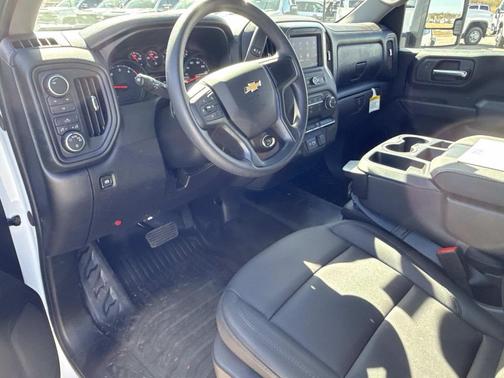 Summit White 2026 Chevrolet Silverado 3500 WT
