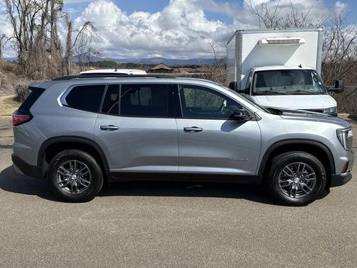 2025 GMC Acadia FWD Elevation