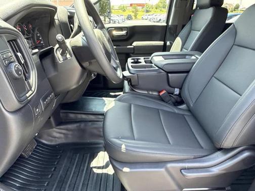 Summit White 2026 Chevrolet Silverado 3500 WT