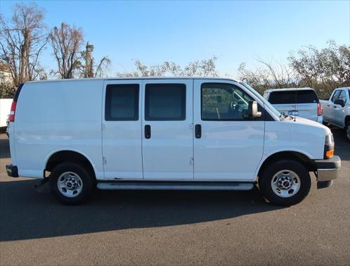 2022 GMC Savana 2500 Work Van