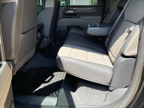 2025 Chevrolet Silverado 2500 4WD Crew Cab Standard Bed ZR2