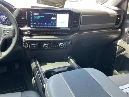 2025 Chevrolet Silverado 2500 4WD Crew Cab Standard Bed ZR2
