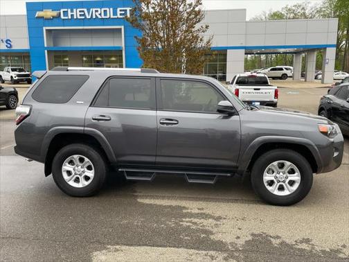2023 Toyota 4Runner SR5