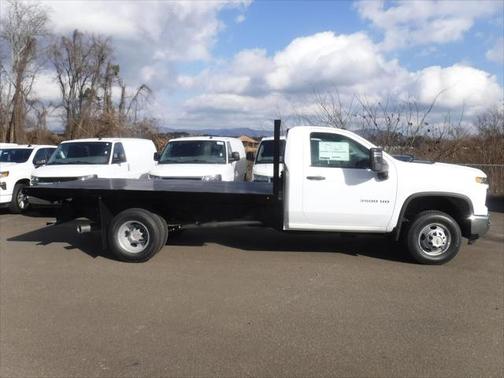 2025 Chevrolet Silverado 3500 WT