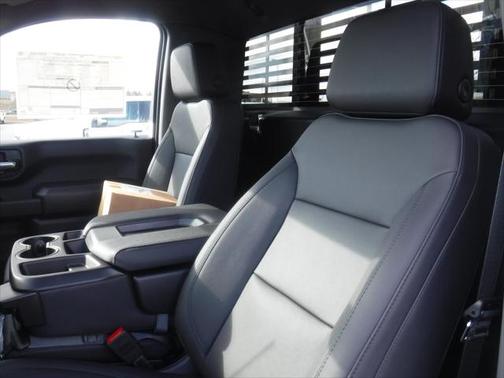 2025 Chevrolet Silverado 3500 WT