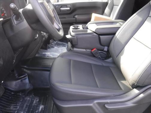 2025 Chevrolet Silverado 3500 WT